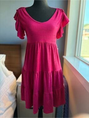 Max Studio Hibiscus Tiered V-Neck Babydoll Mini Dress with Flutter Sleeves - NWT